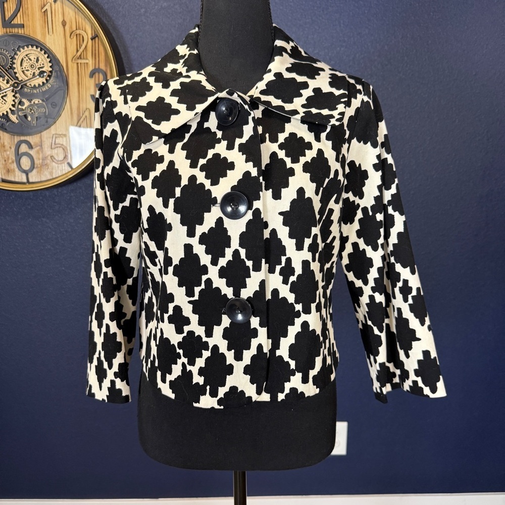 Maestro Black and White Geometric Cropped Jacket Blazer | Size Small
